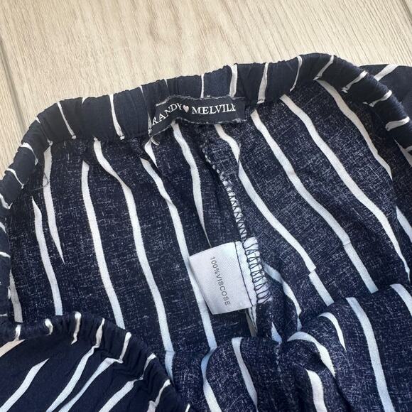 Brandy Melville Frankie navy blue white high waisted striped ankle pants small - Picture 3 of 3